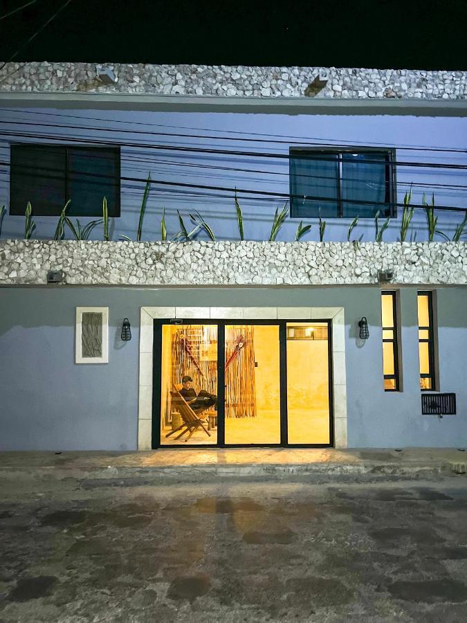Ariche Valladolid Hotel & Hostal Exterior photo